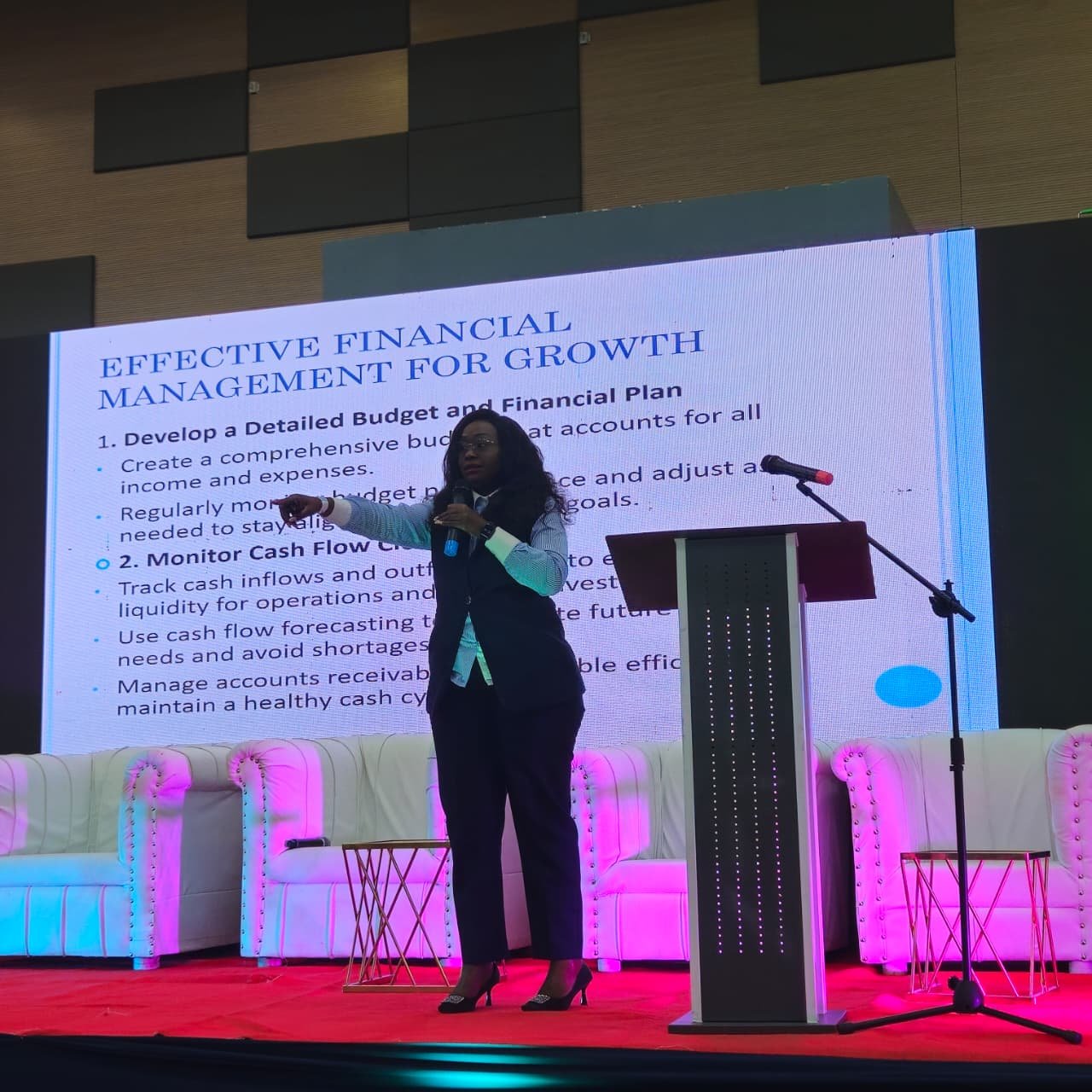 Dr. Regina at product launch coaching session